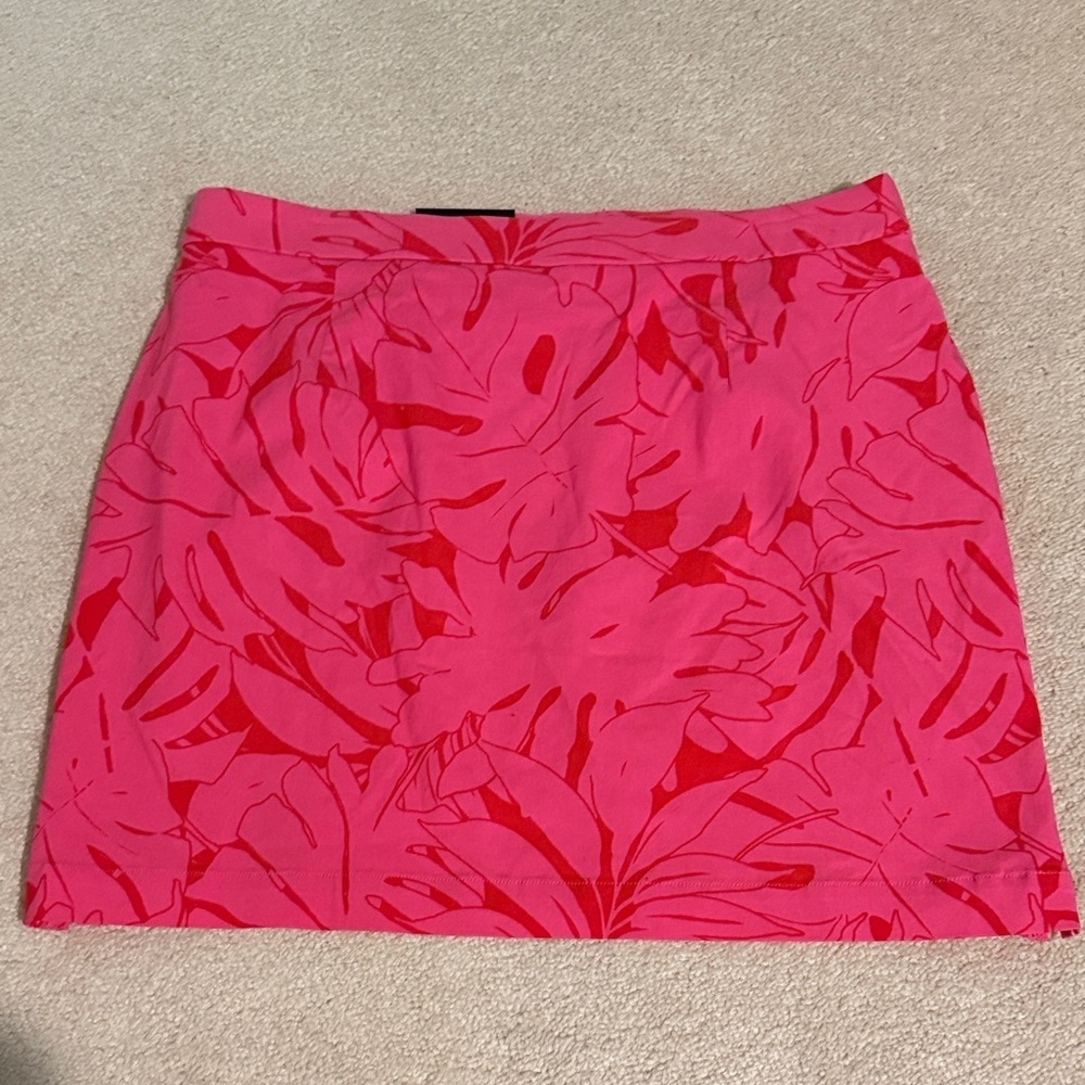 Rafaella Vibrant Pink and Red Leaf Skort